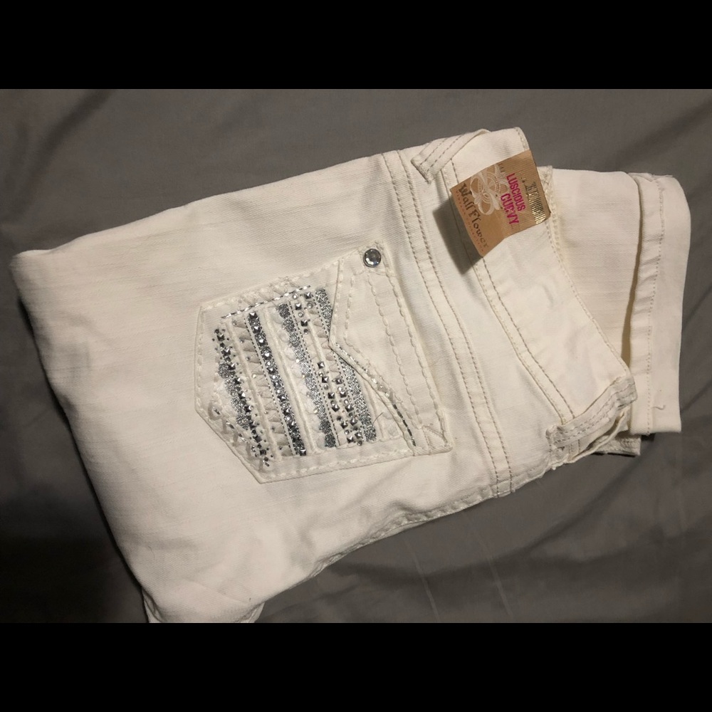 Wallflower white jeans